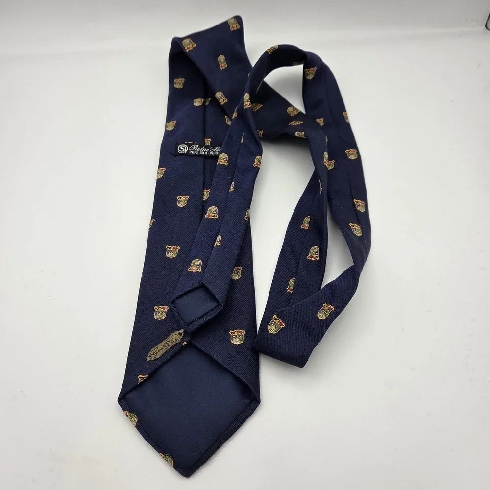 Gino Pilati Reine Leide Neck Tie Blue With Crests Silk